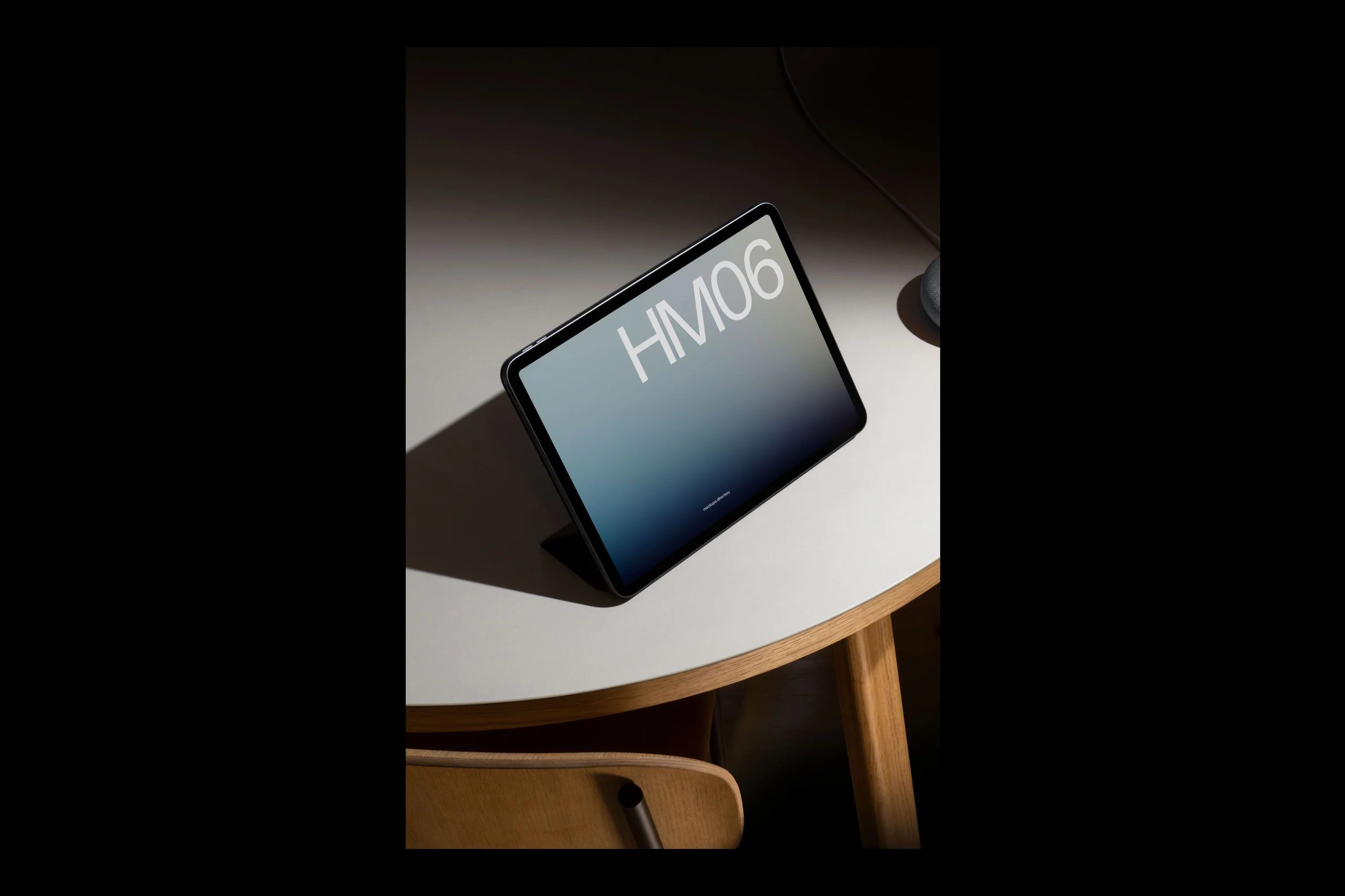 HM06 — iPad Pro - Image 3