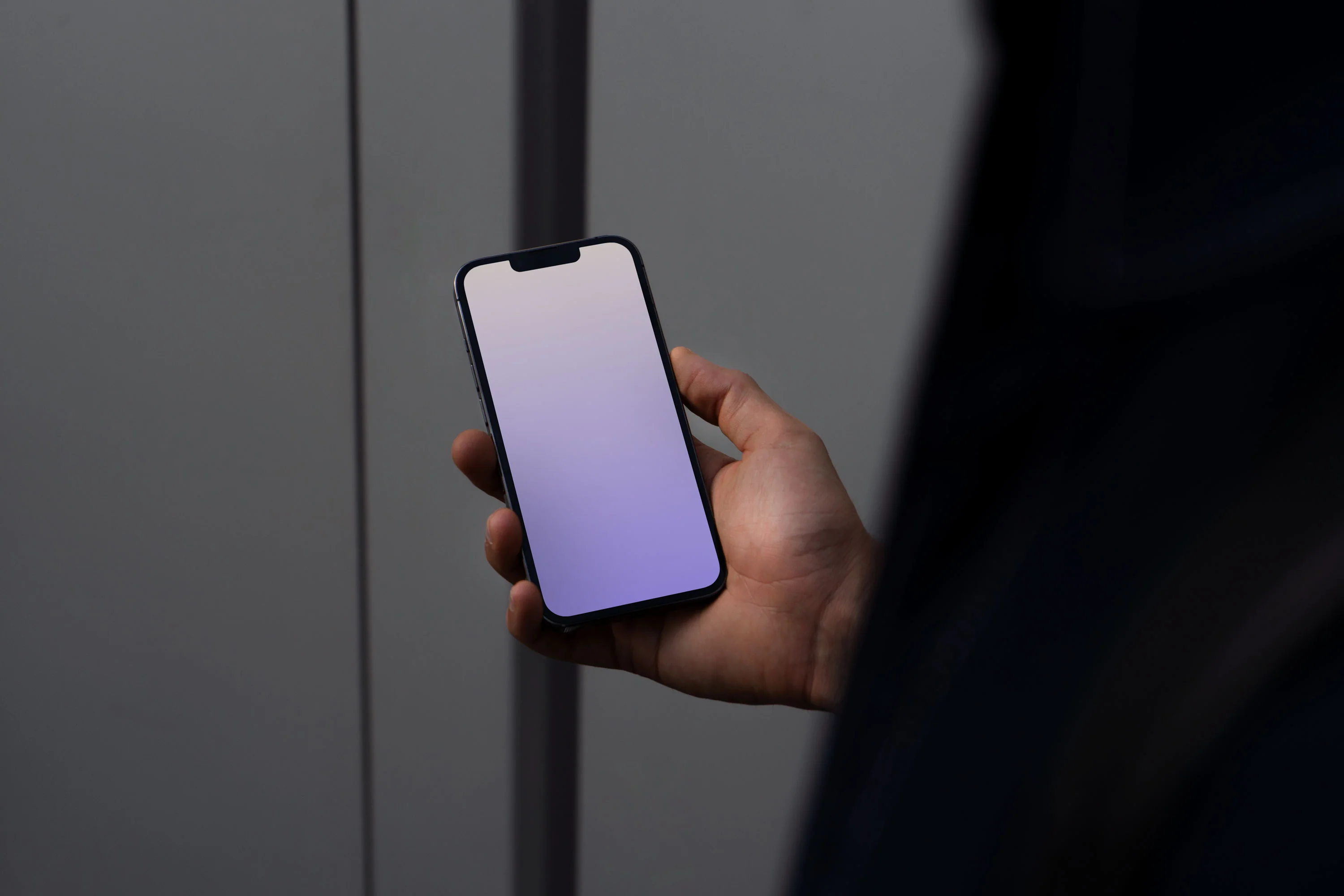 TR13 — iPhone 13 Pro
