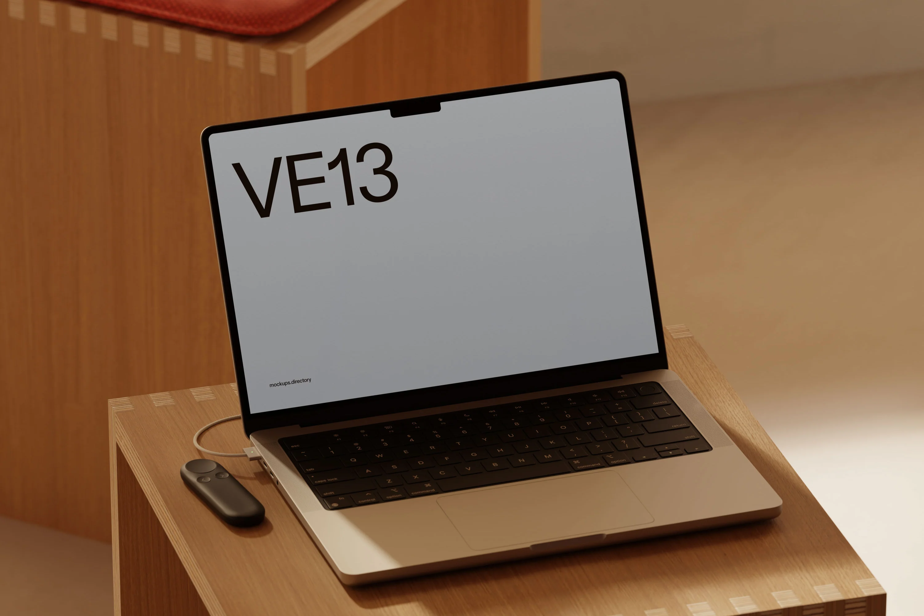 VE13 — MacBook Pro 14" - Image 4